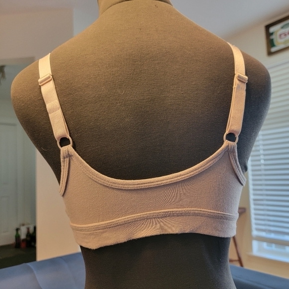 Calvin Klein  Sports Bra - Picture 4 of 4